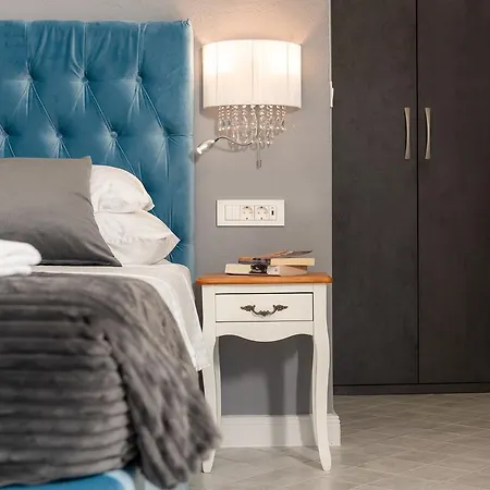 Kampanel 10 Hvar Town