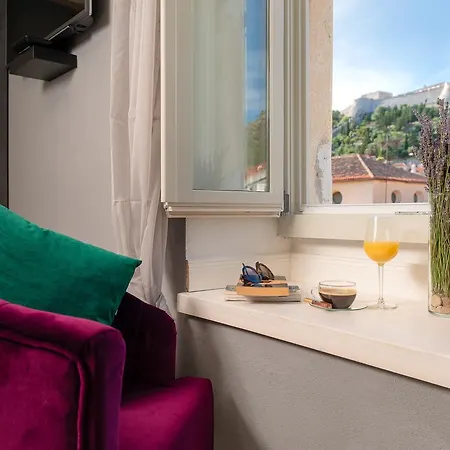 Appartement Kampanel 10 *