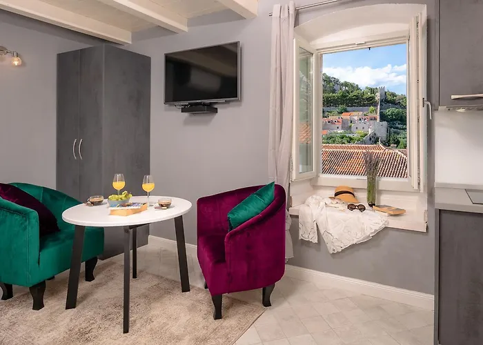 Kampanel 10 アパート *